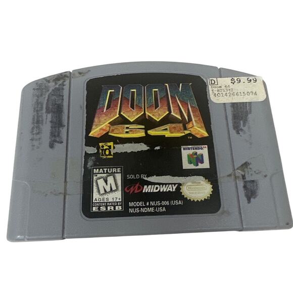 Doom 64 Nintendo 64 Game Cartridge Authentic 1996 Works - Picture 1 of 4
